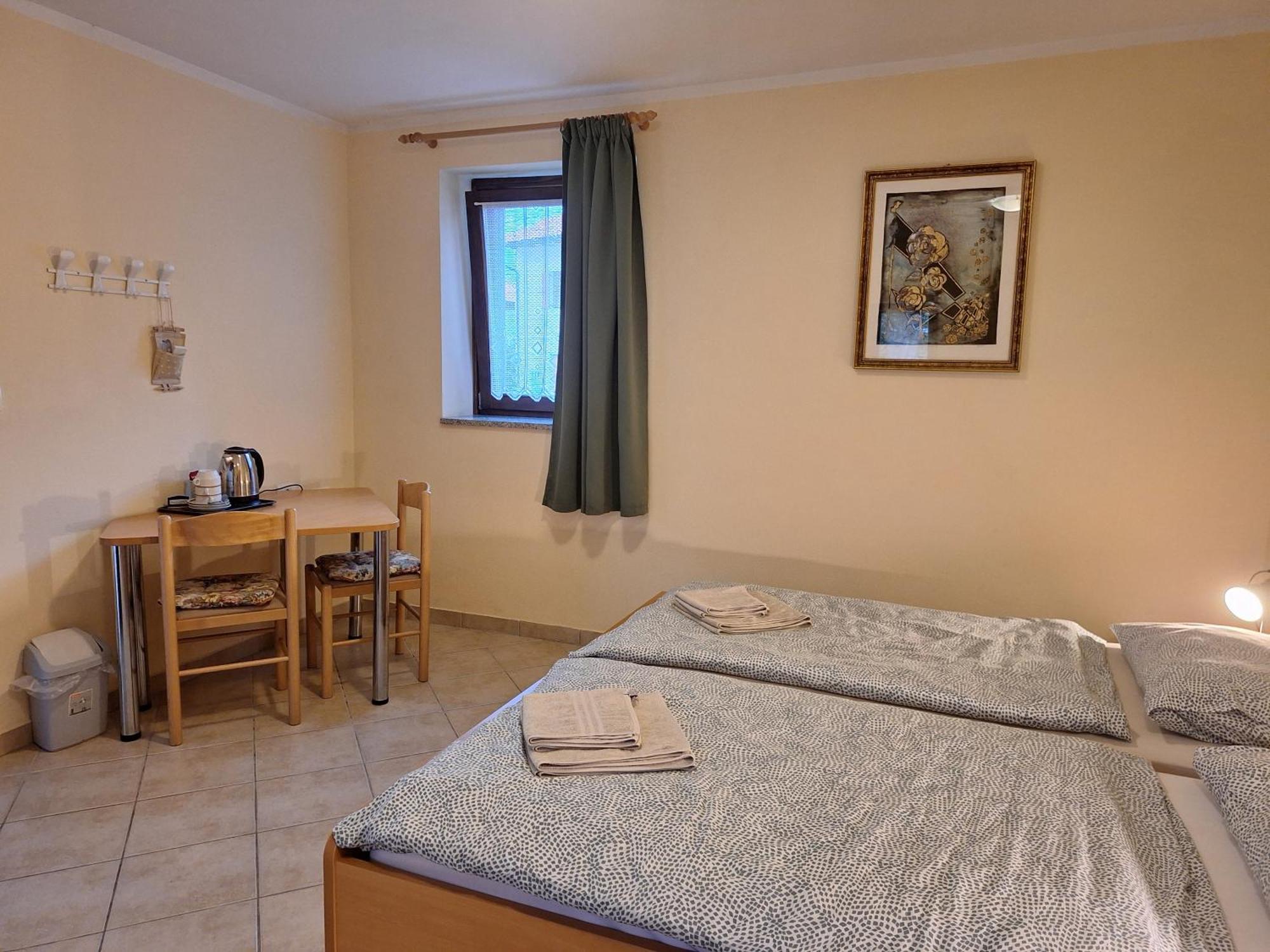 Rooms Pri Lovrizu コバリード エクステリア 写真