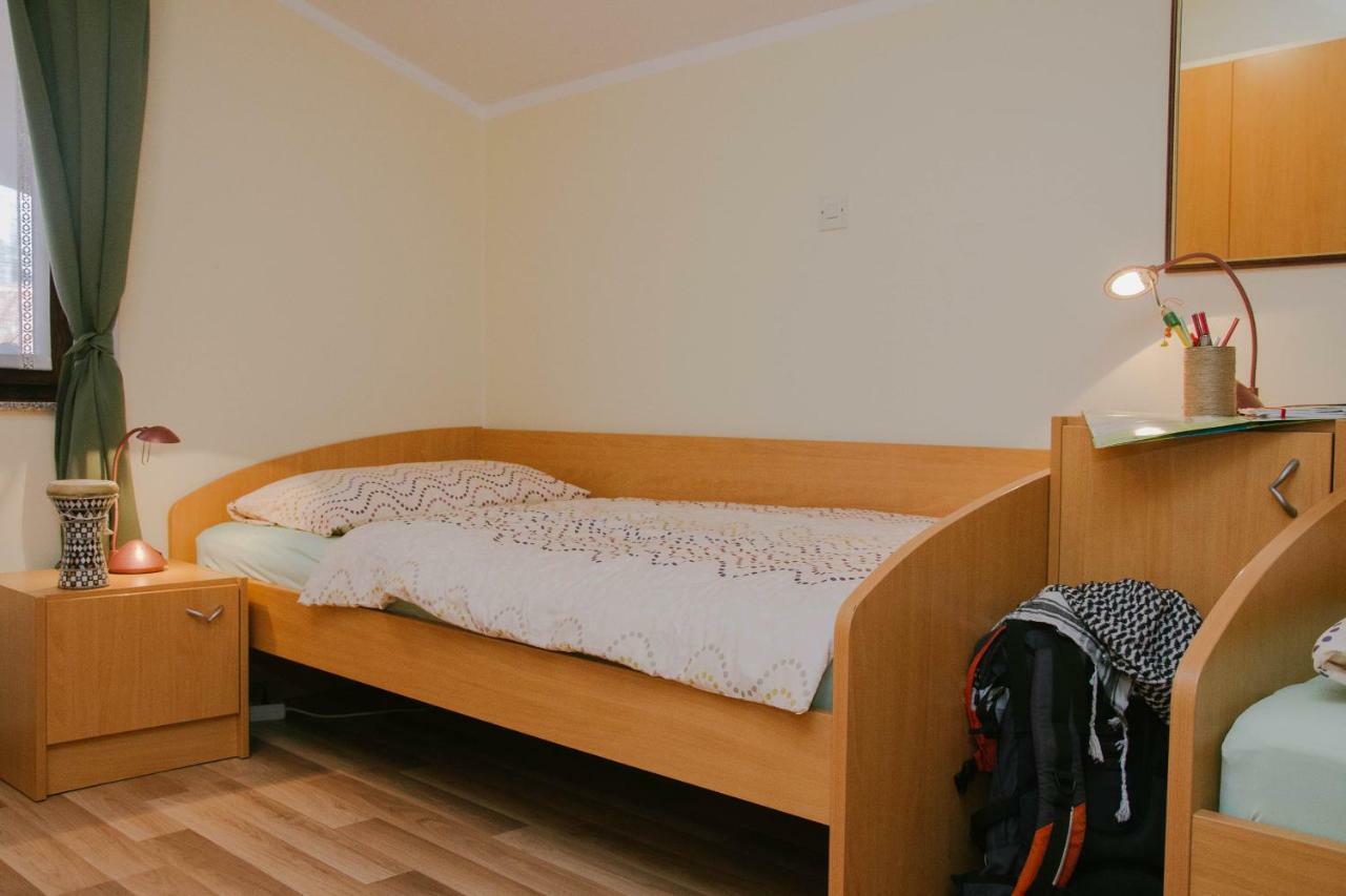 Rooms Pri Lovrizu コバリード エクステリア 写真