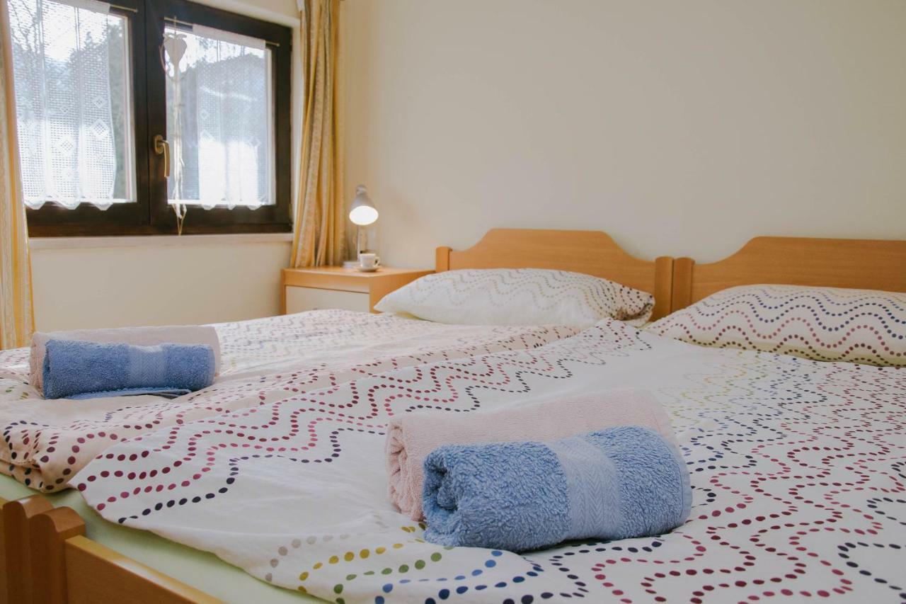 Rooms Pri Lovrizu コバリード エクステリア 写真