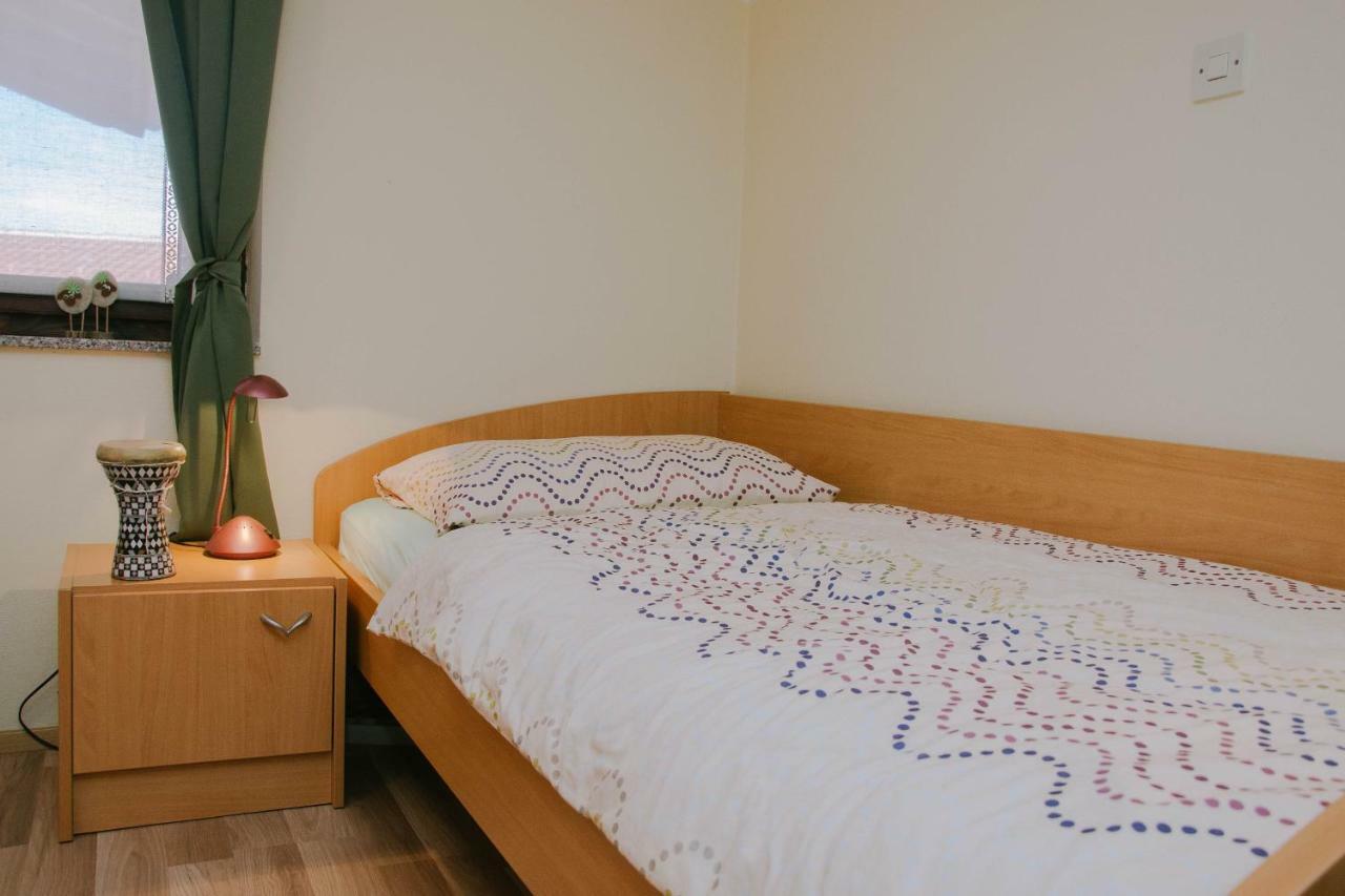 Rooms Pri Lovrizu コバリード エクステリア 写真