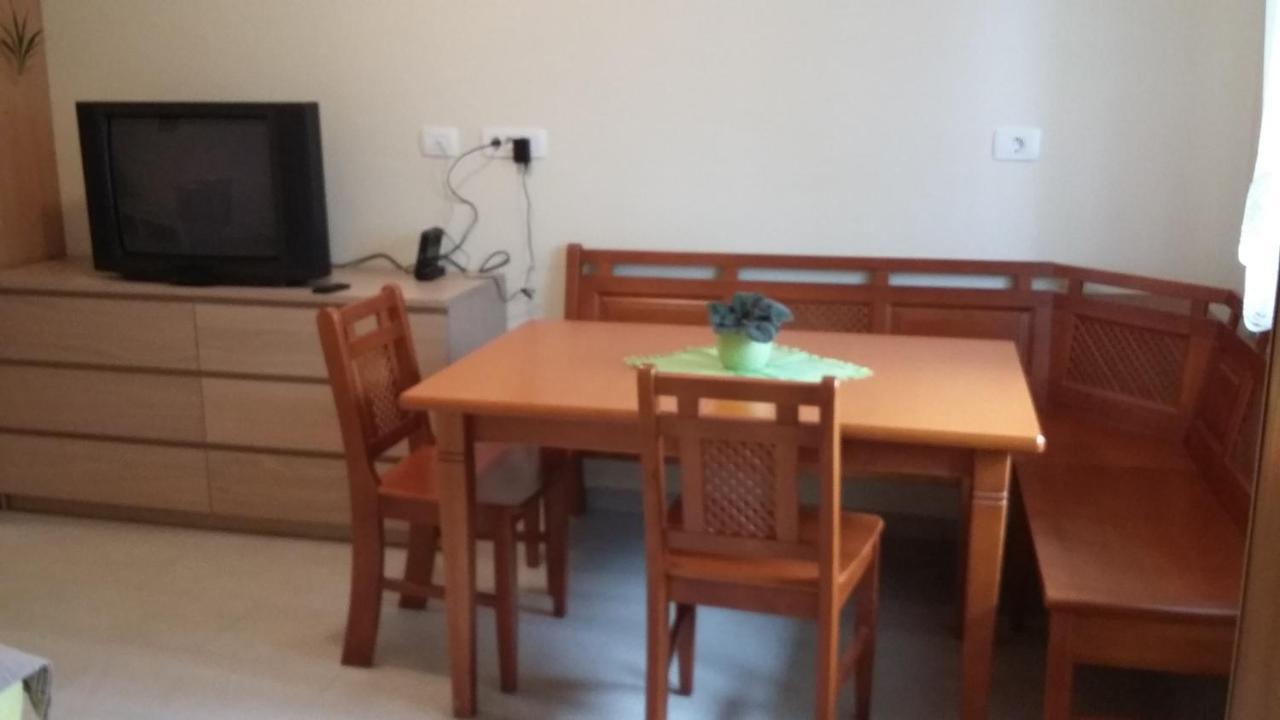 Rooms Pri Lovrizu コバリード エクステリア 写真